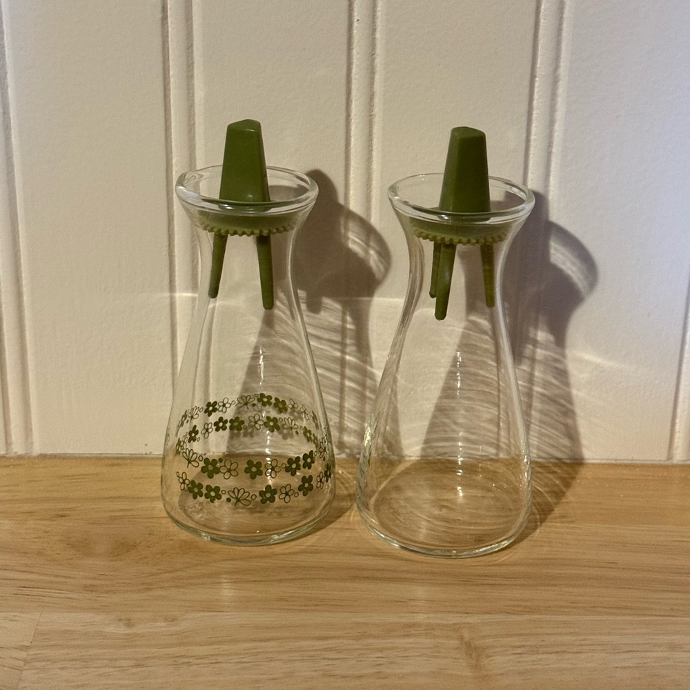 Corelle Crazy Daisy Salt and Pepper Shakers